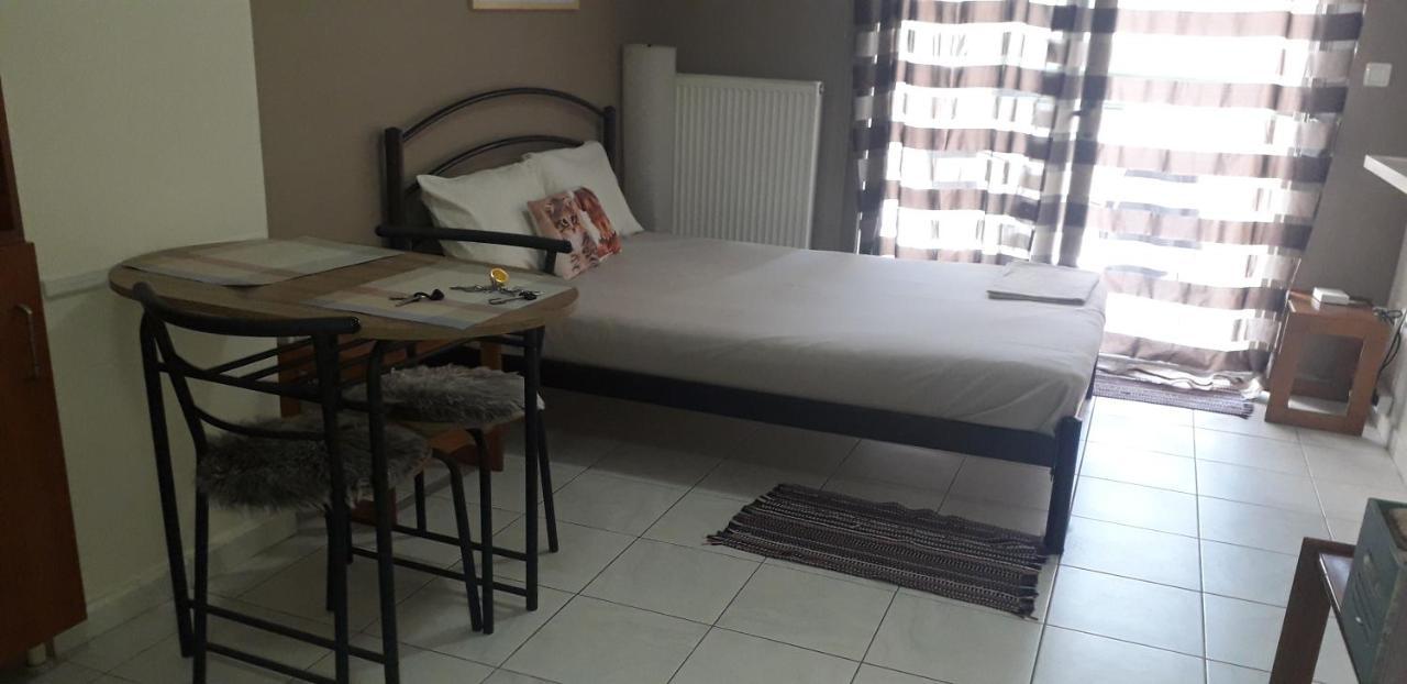 Central Bright Studio With Balkony Apartment Thessaloníki Ngoại thất bức ảnh